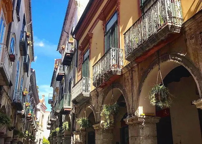 Palazzo Stendardo 4*